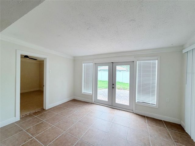 1827 OKLAHOMA AVENUE NE, St Petersburg, FL 33703