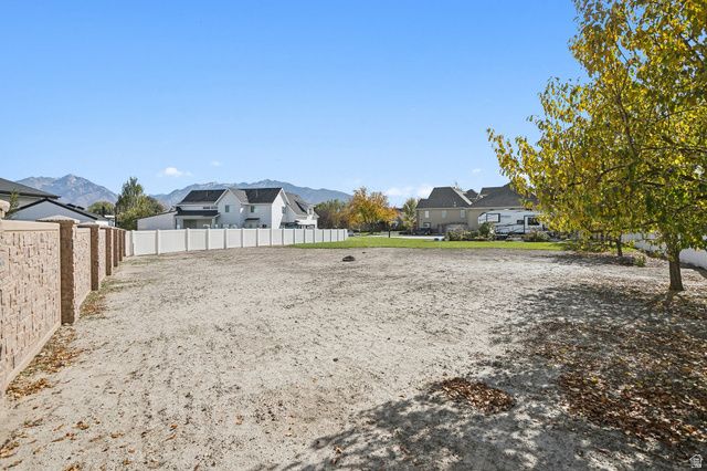 1397 W 9950 S, South Jordan, UT 84095