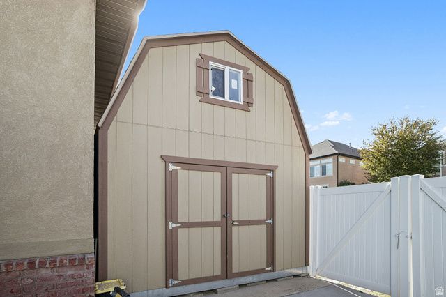 1397 W 9950 S, South Jordan, UT 84095