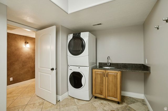 1397 W 9950 S, South Jordan, UT 84095