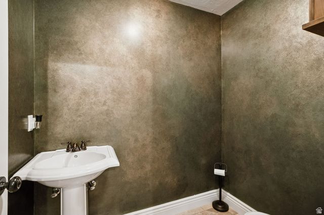 1397 W 9950 S, South Jordan, UT 84095