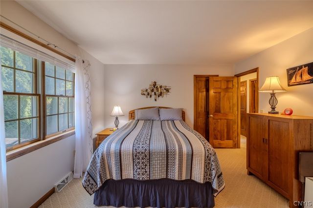 7322 Dartmoor Crossing, Manlius, NY 13066
