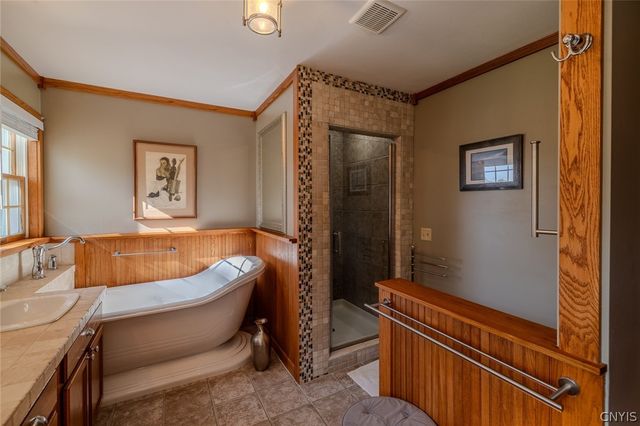 7322 Dartmoor Crossing, Manlius, NY 13066