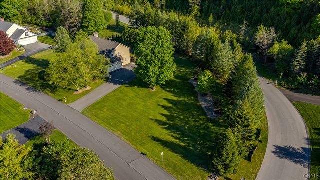 7322 Dartmoor Crossing, Manlius, NY 13066