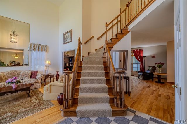 7322 Dartmoor Crossing, Manlius, NY 13066