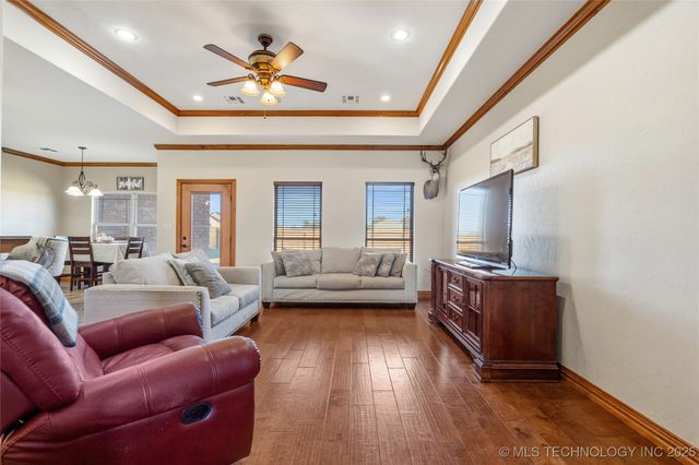 55 Covington, Ardmore, OK 73401