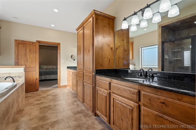 55 Covington, Ardmore, OK 73401