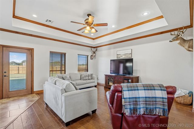 55 Covington, Ardmore, OK 73401