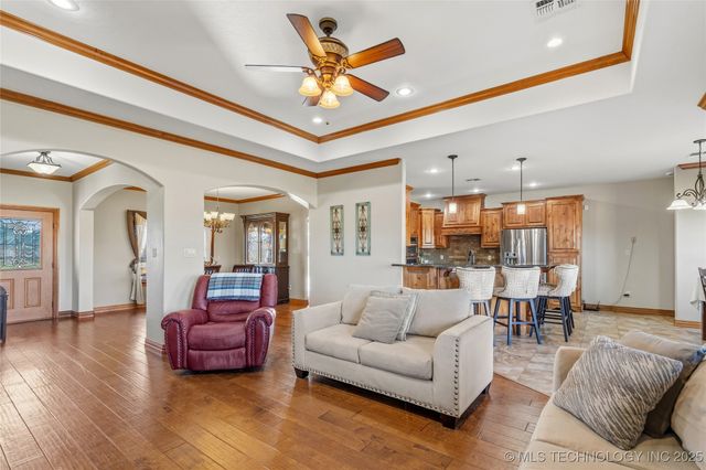 55 Covington, Ardmore, OK 73401