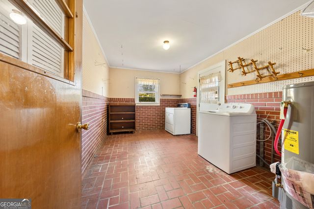 868 Fairview Avenue, Hartwell, GA 30643