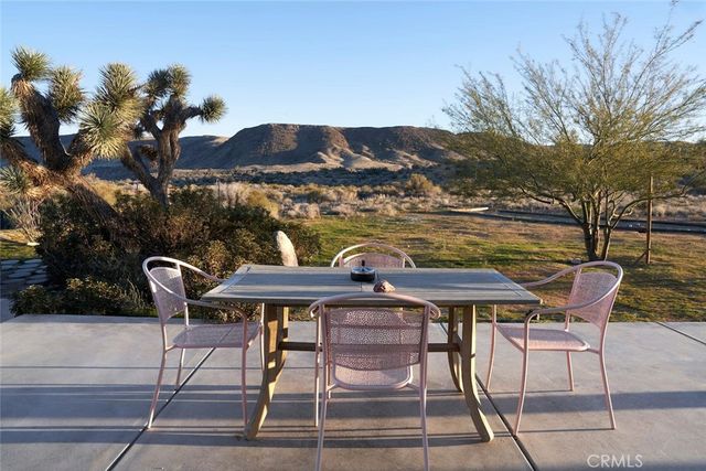 52733 Oak Drive, Pioneertown, CA 92268