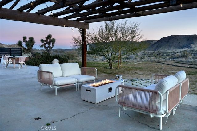 52733 Oak Drive, Pioneertown, CA 92268