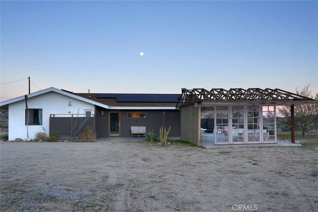 52733 Oak Drive, Pioneertown, CA 92268