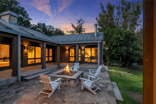 11438 E Ricks Circle, Dallas, TX 75230