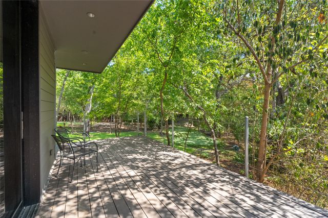 11438 E Ricks Circle, Dallas, TX 75230