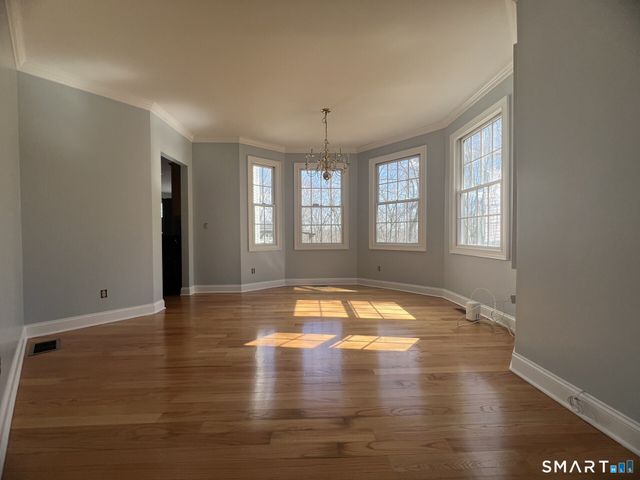 7 Old Town Road, Seymour, CT 06483