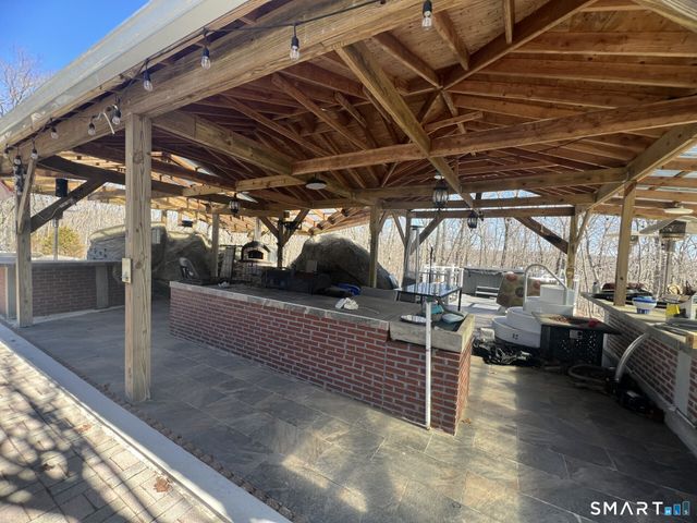 7 Old Town Road, Seymour, CT 06483