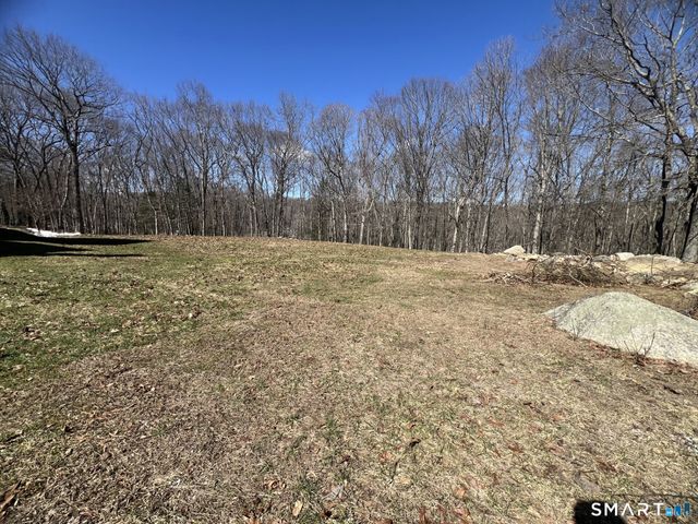 7 Old Town Road, Seymour, CT 06483