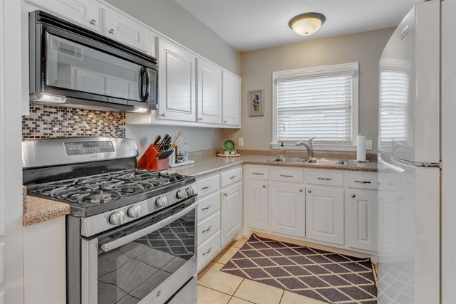 1535 WHITEWATER RD, Memphis, TN 38117