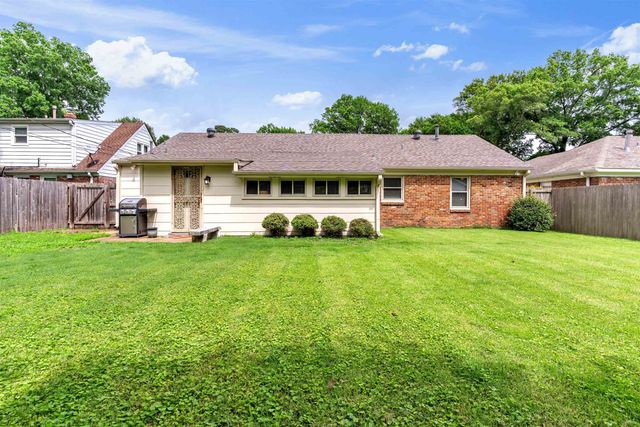 1535 WHITEWATER RD, Memphis, TN 38117