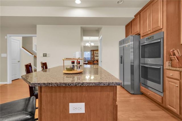589 Leonard LN, Newport News, VA 23601