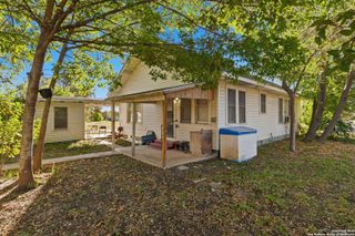 603 E Court, Seguin, TX 78155