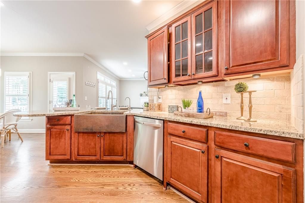 Image 28 of property listing at 3440 Canyon Oak Way, Cumming, GA 30041