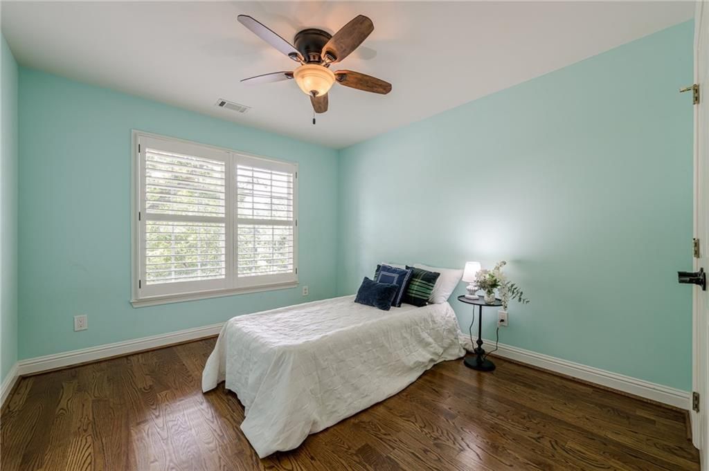 Image 36 of property listing at 3440 Canyon Oak Way, Cumming, GA 30041