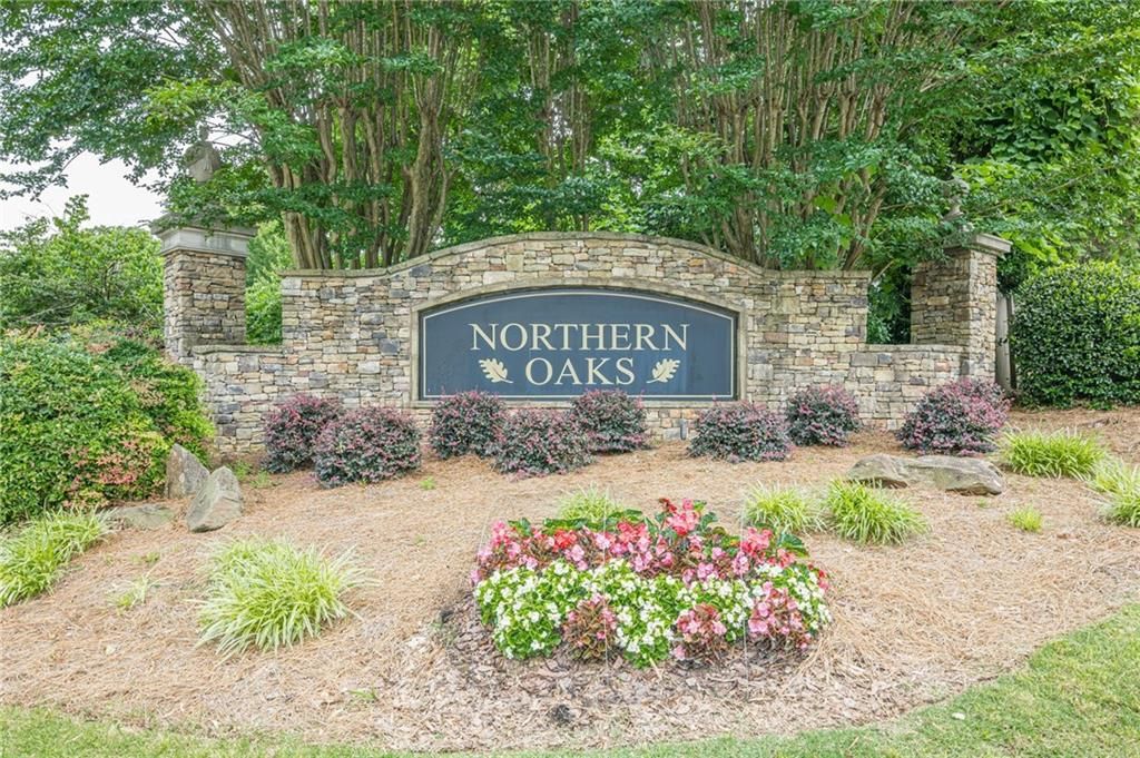 Image 64 of property listing at 3440 Canyon Oak Way, Cumming, GA 30041
