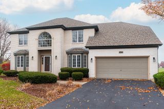 3432 Caine Drive, Naperville, IL 60564