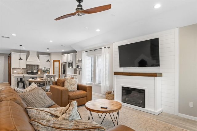 2504 Hagerman Court Court, Conroe, TX 77384