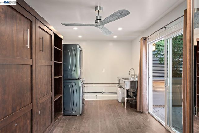 2906 Washington St, Alameda, CA 94501