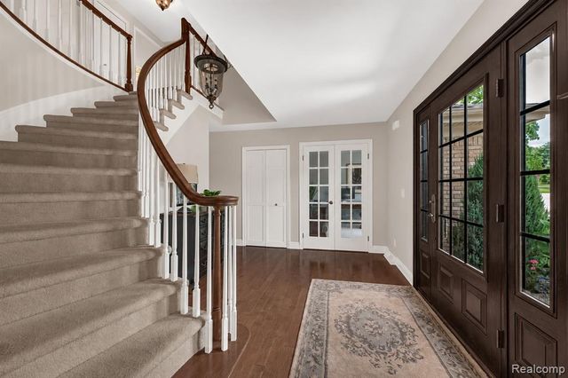 821 Box Canyon Court, Rochester Hills, MI 48309