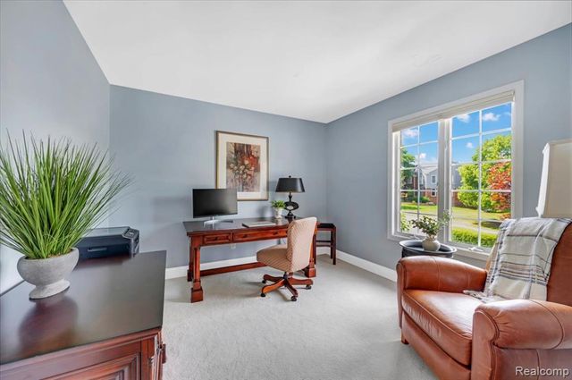 821 Box Canyon Court, Rochester Hills, MI 48309