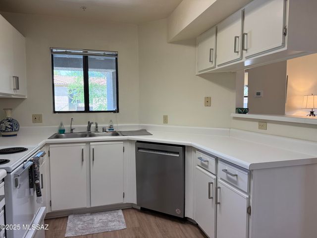 5751 N Kolb Rd Unit 12201, Tucson, AZ 85750