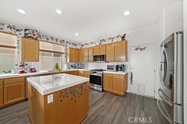 23825 Matador Way, Murrieta, CA 92562