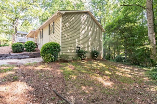 4472 Old Mabry Place NE, Roswell, GA 30075