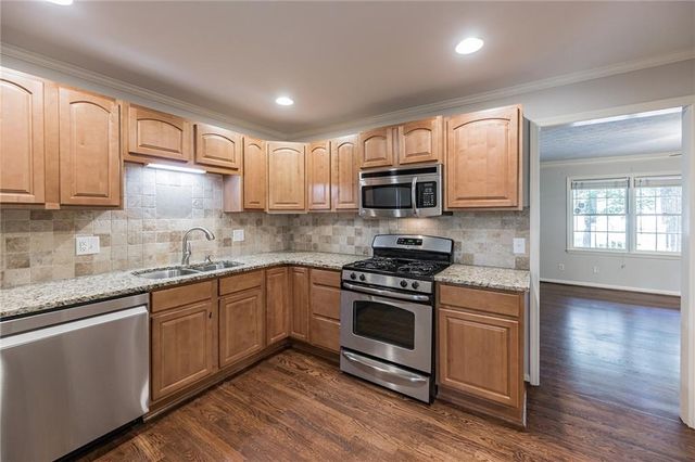 4472 Old Mabry Place NE, Roswell, GA 30075