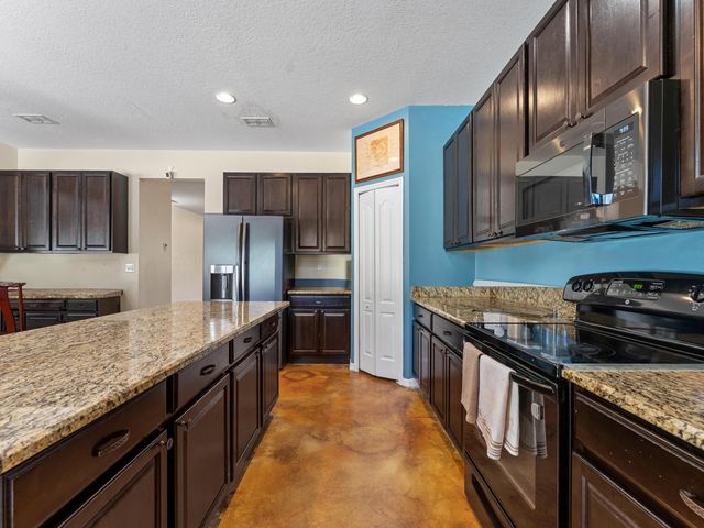 5380 NW Wisk Fern Circle, Port St. Lucie, Port St Lucie, FL 34986