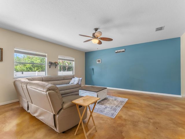 5380 NW Wisk Fern Circle, Port St. Lucie, Port St Lucie, FL 34986