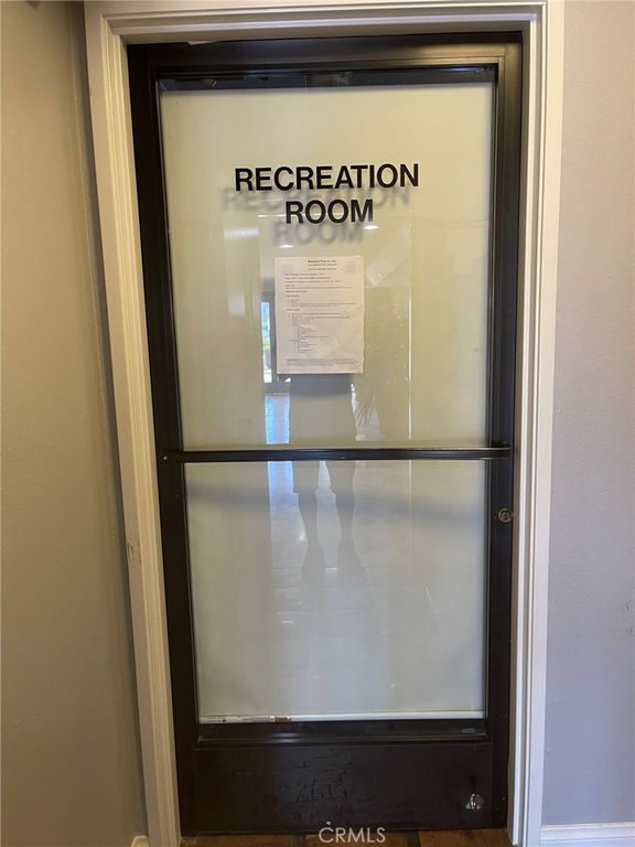 Image 10 of property listing at 5143 Bakman 308, North Hollywood, CA 91601