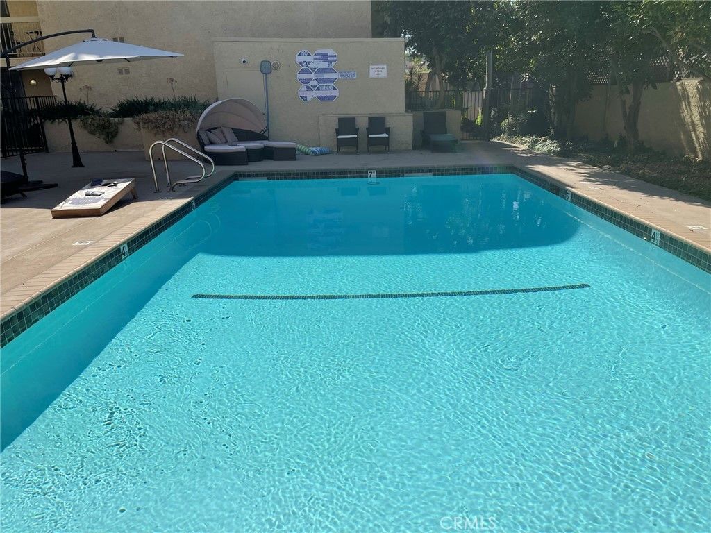 Image 15 of property listing at 5143 Bakman 308, North Hollywood, CA 91601