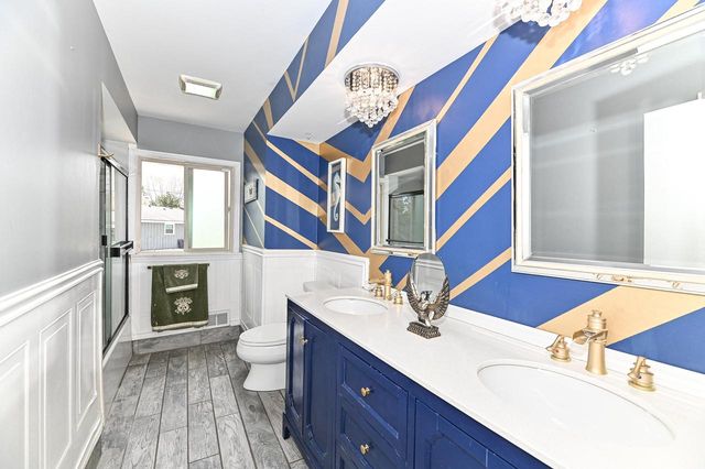 8947 Santa Monica BOULEVARD, Bayside, WI 53217