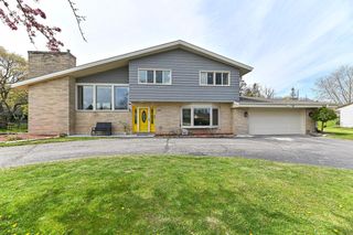 8947 Santa Monica BOULEVARD, Bayside, WI 53217