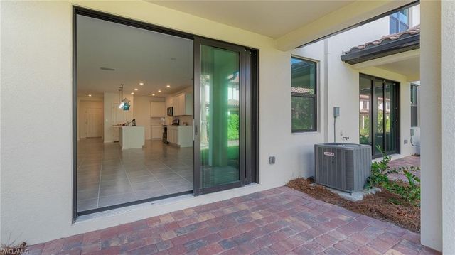 1646 Lake Jessup CIR, Cape Coral, FL 33909