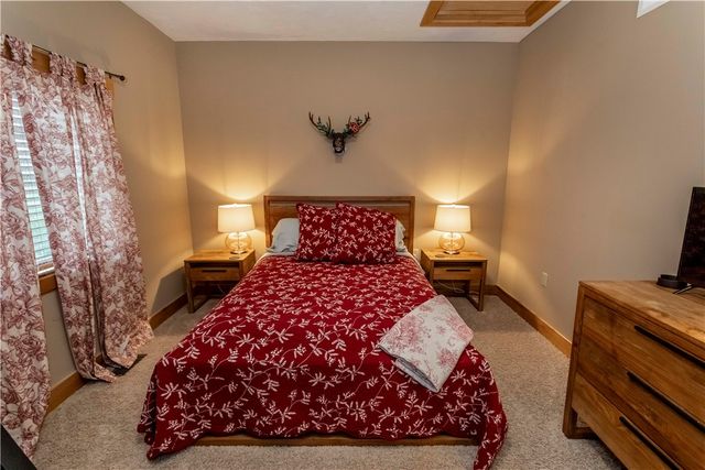 535 Woodside Cres, Seven Springs Resort, PA 15622