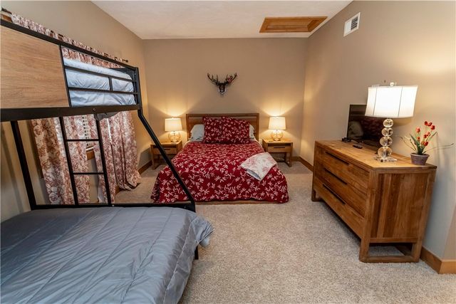 535 Woodside Cres, Seven Springs Resort, PA 15622