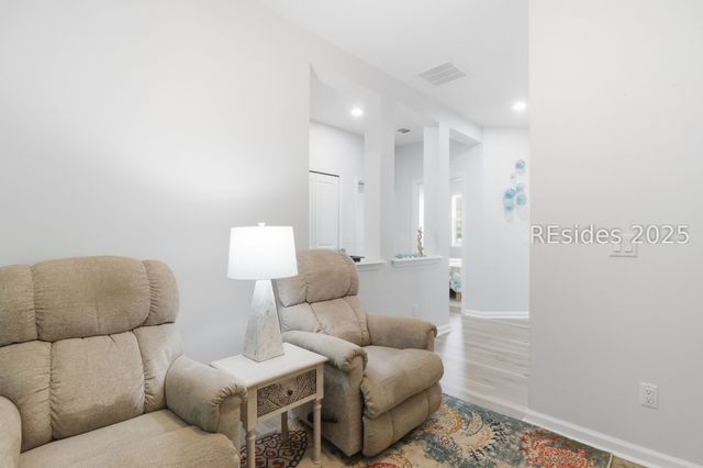 895 Harborside Dr, Hardeeville, SC 29927