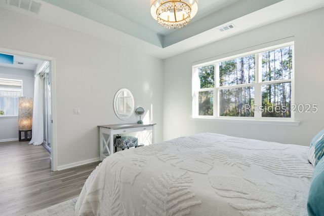 895 Harborside Dr, Hardeeville, SC 29927