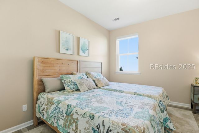 895 Harborside Dr, Hardeeville, SC 29927